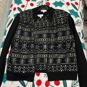 St.John’s silver and gold sweater shell and jacket